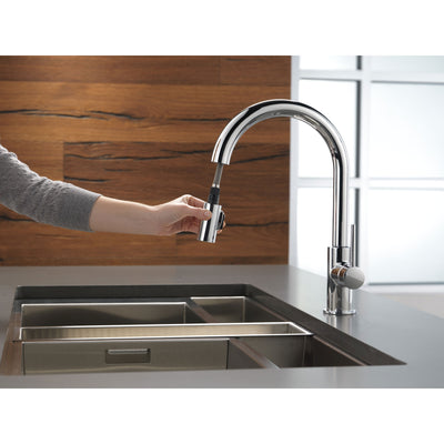 Delta Trinsic Chrome Finish Single Handle Pull-Down Kitchen Limited Swivel D9159LSDST